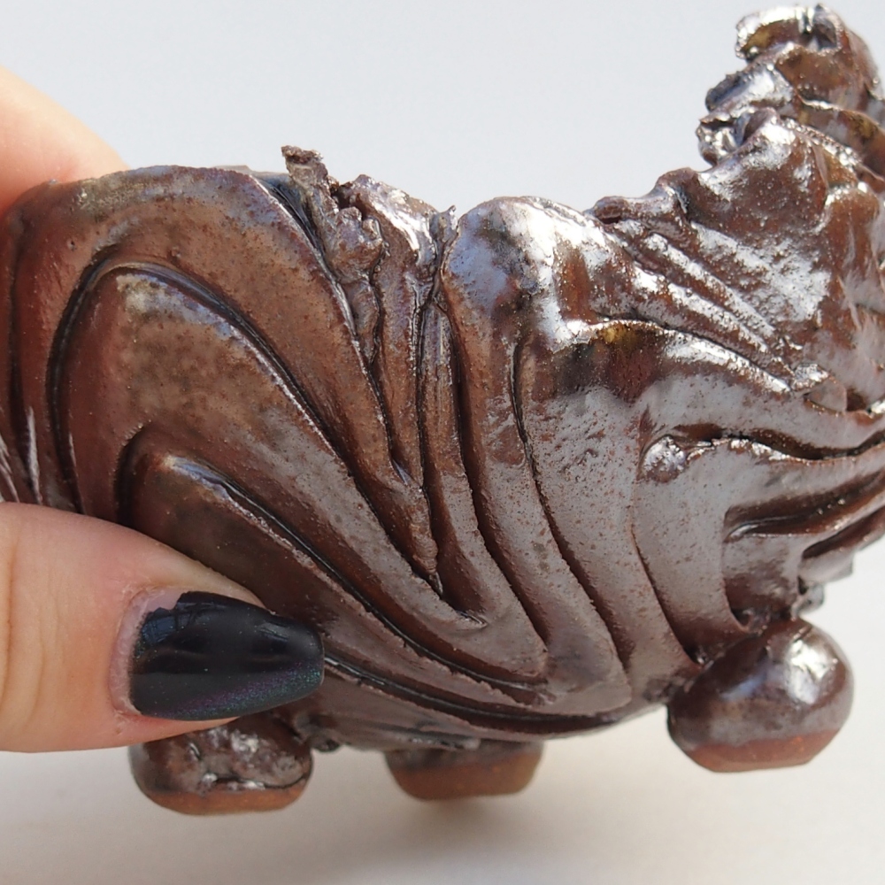 Ceramiczna muszla 10 x 9 x 7 cm, kolor brązowy