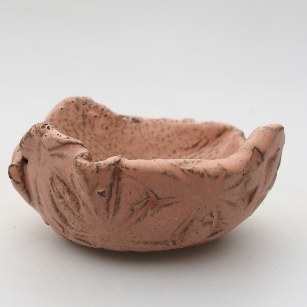 Ceramiczna muszla 9 x 8,5 x 4,5 cm, kolor różowy