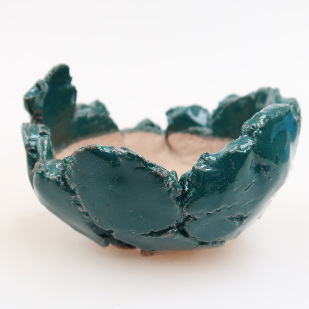Ceramiczna skorupka  9 x 8,5 x 6,5 cm, kolor zielony