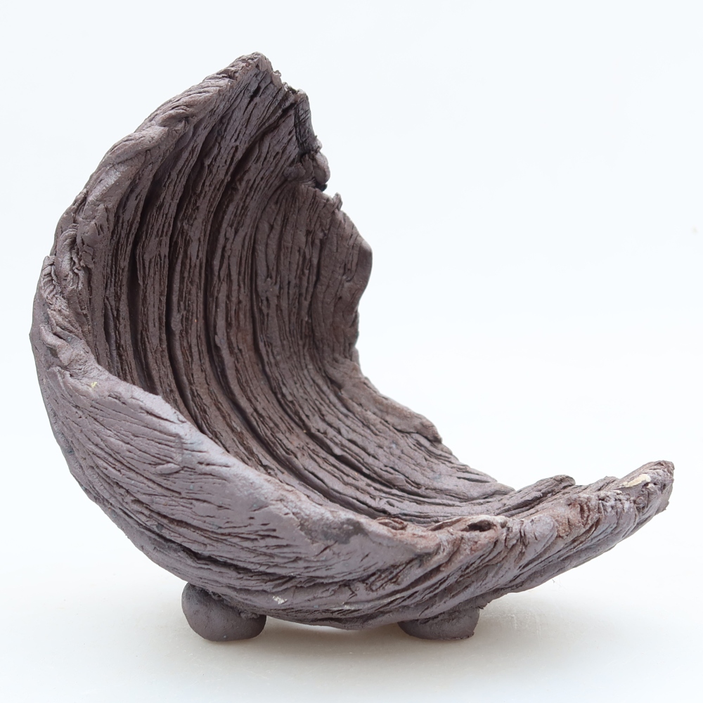 Ceramiczna skorupa  13,5 x 12,5 x 14 cm, kolor brązowy