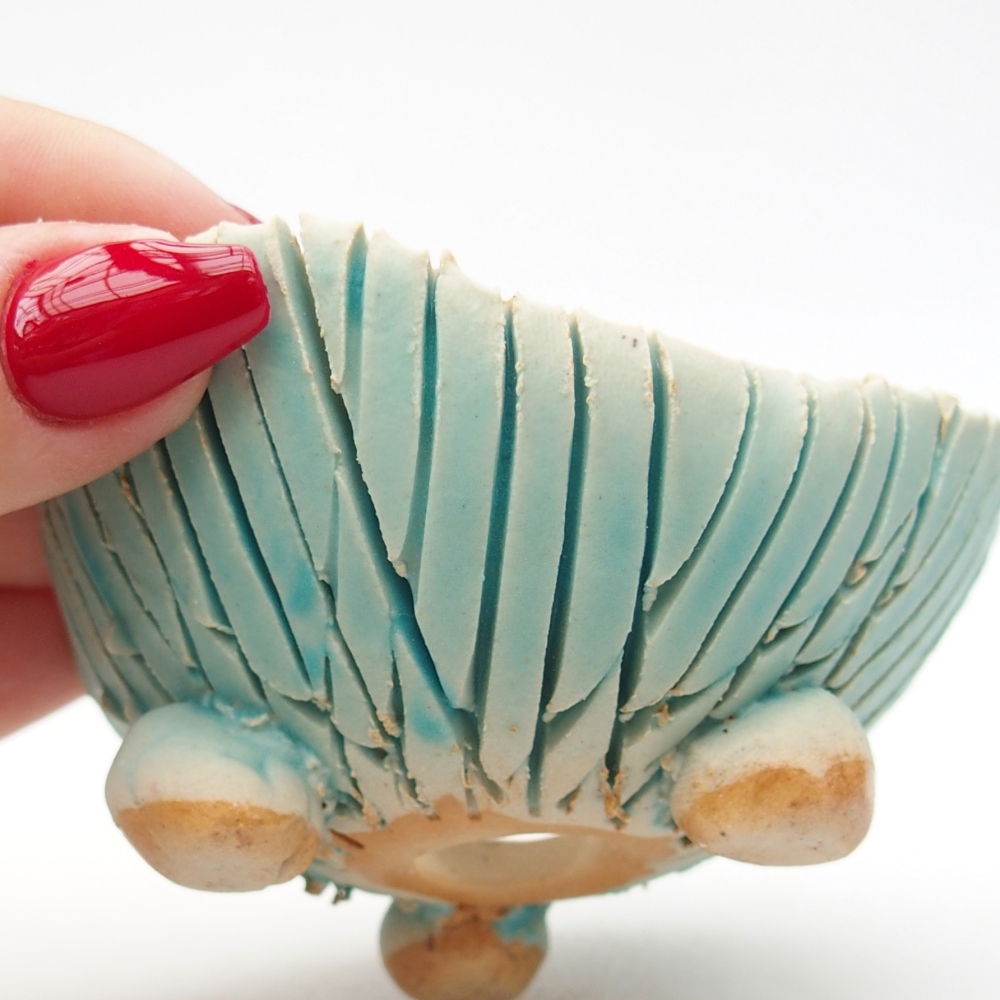 Ceramiczna muszla 7,5 x 8 x 4 cm, kolor niebieski