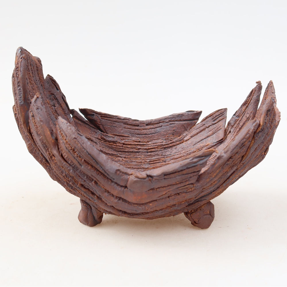 Ceramiczna skorupa  15,5 x 10,5 x 10,5 cm, kolor brązowy