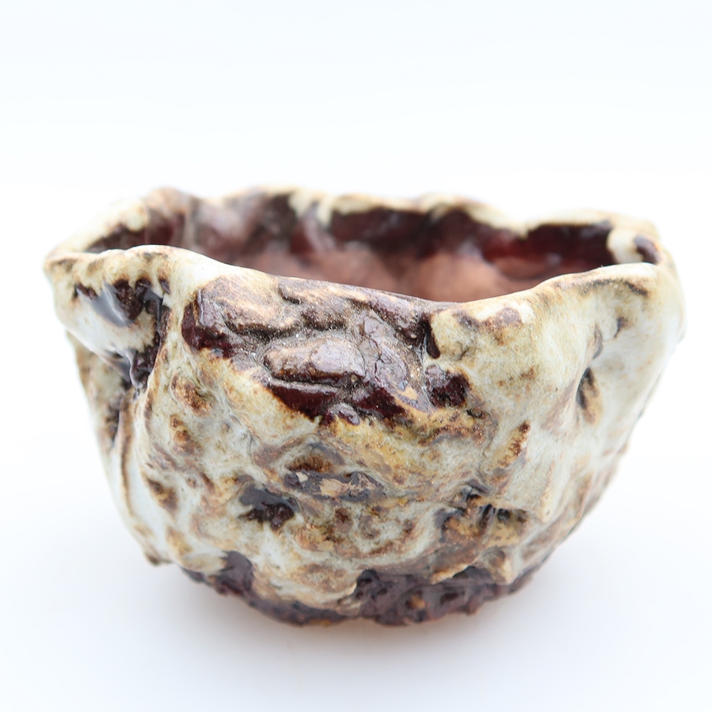 Ceramiczna skorupa  7 x 7 x 5 cm, kolor brązowo-biały
