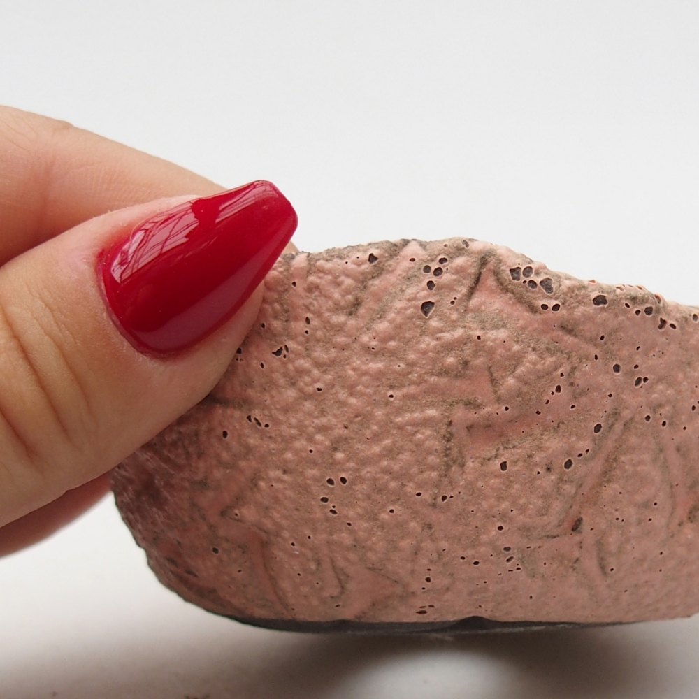 Muszla ceramiczna 9 x 8,5 x 4 cm, kolor różowy