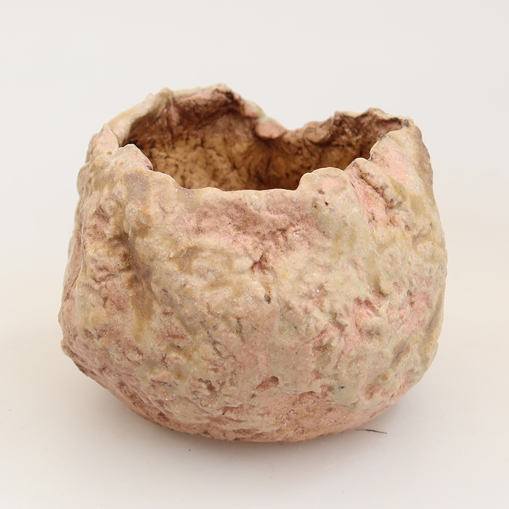 Ceramiczna skorupka  5 x 5 x 6 cm, kolor różowy