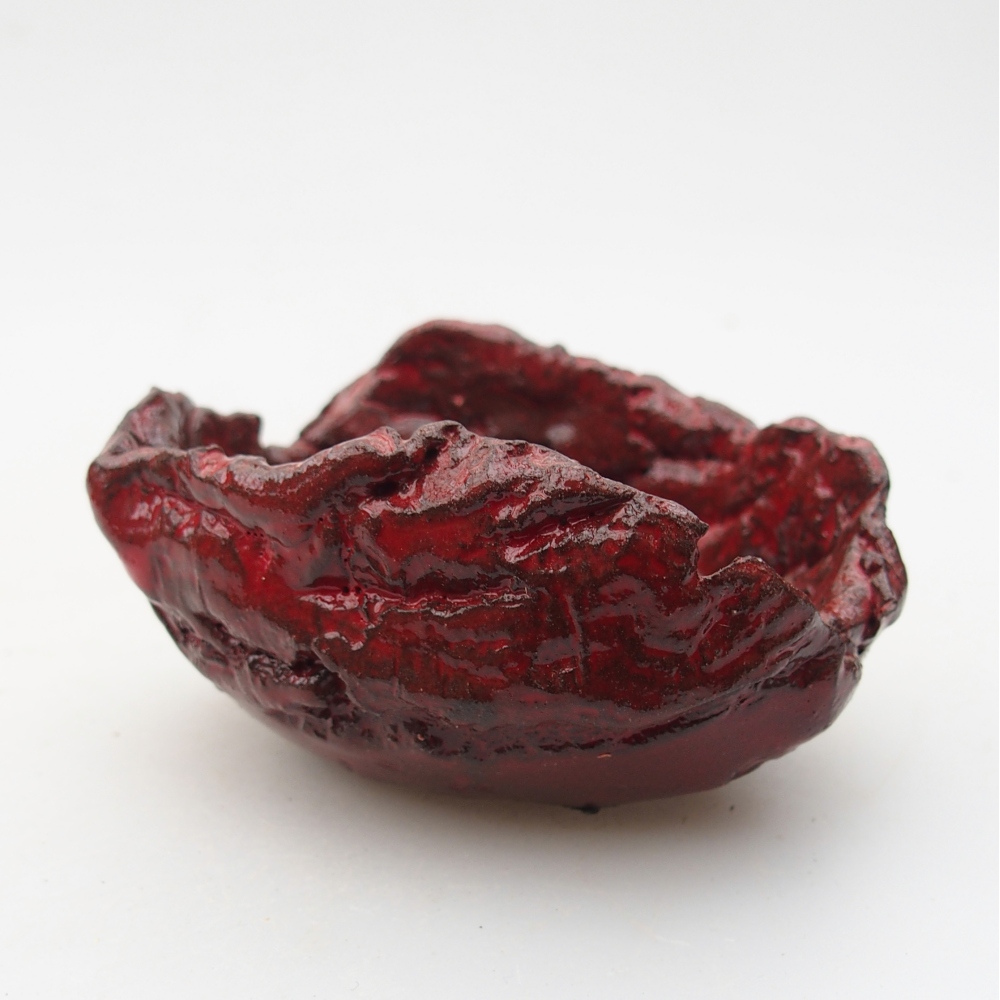 Ceramiczna skorupa 9 x 7 x 4,5 cm, kolor czerwony