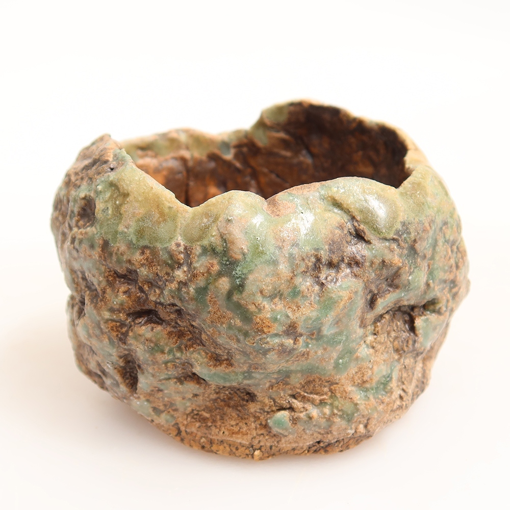 Ceramiczna skorupka  6 x 5,5 x 5 cm, kolor zielony