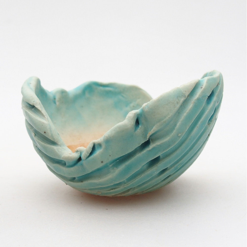 Ceramiczna muszla 8,5 x 8 x 5,5 cm, kolor niebieski