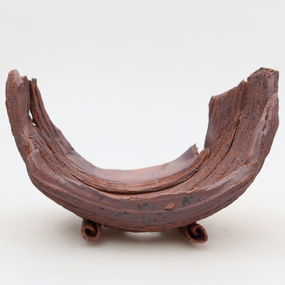 Ceramiczna skorupa  17 x 11,5 x 11,5 cm, kolor brązowy