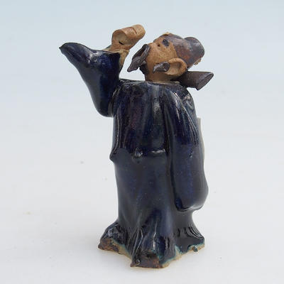 Ceramiczna figurka - mędrzec z filiżanką - 1